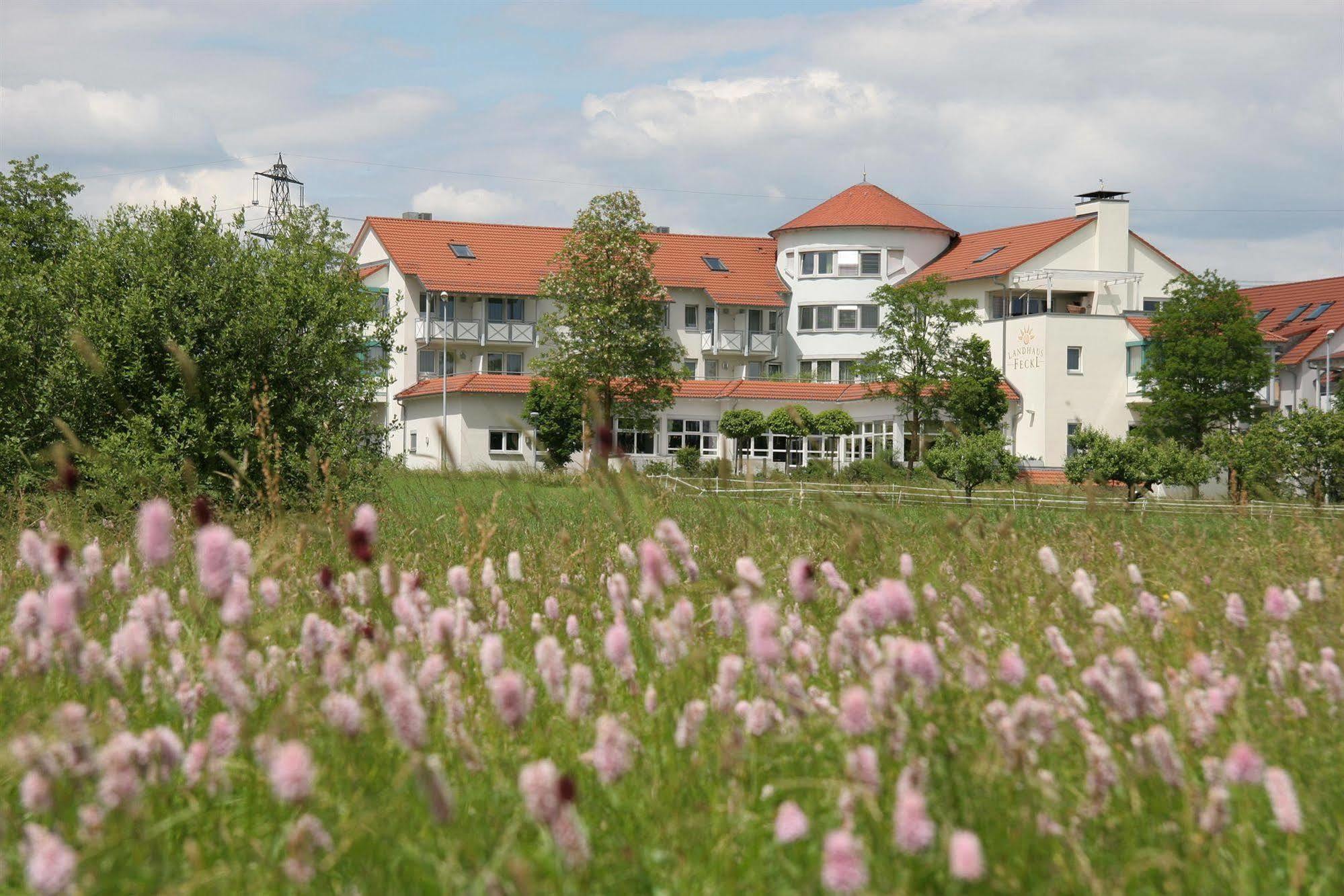 Hotel Landhaus Feckl Бёблинген Экстерьер фото