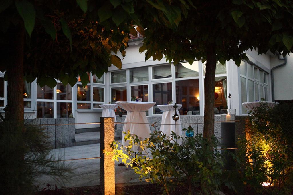 Hotel Landhaus Feckl Ehningen Экстерьер фото