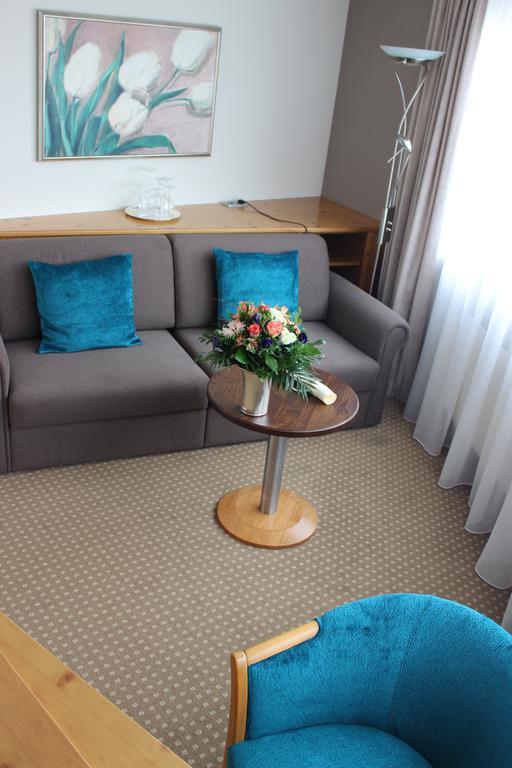 Hotel Landhaus Feckl Ehningen Экстерьер фото