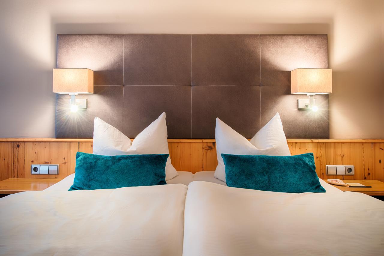 Hotel Landhaus Feckl Ehningen Экстерьер фото